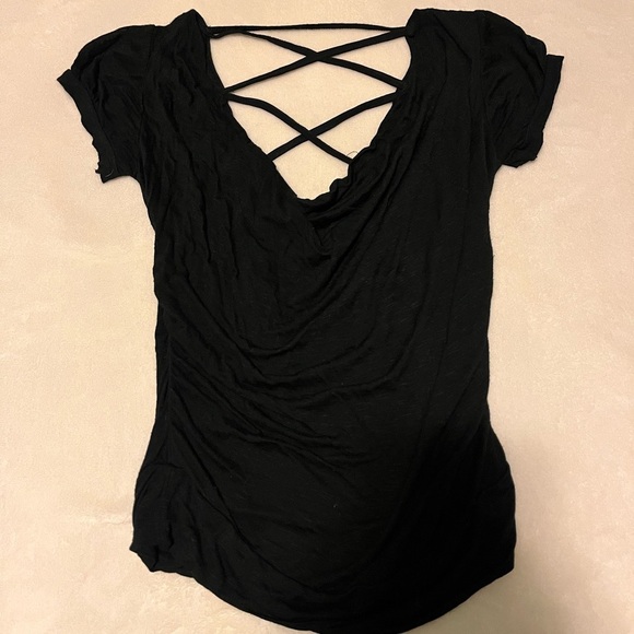 Cross-Back Flowy Shirt - Picture 7 of 8